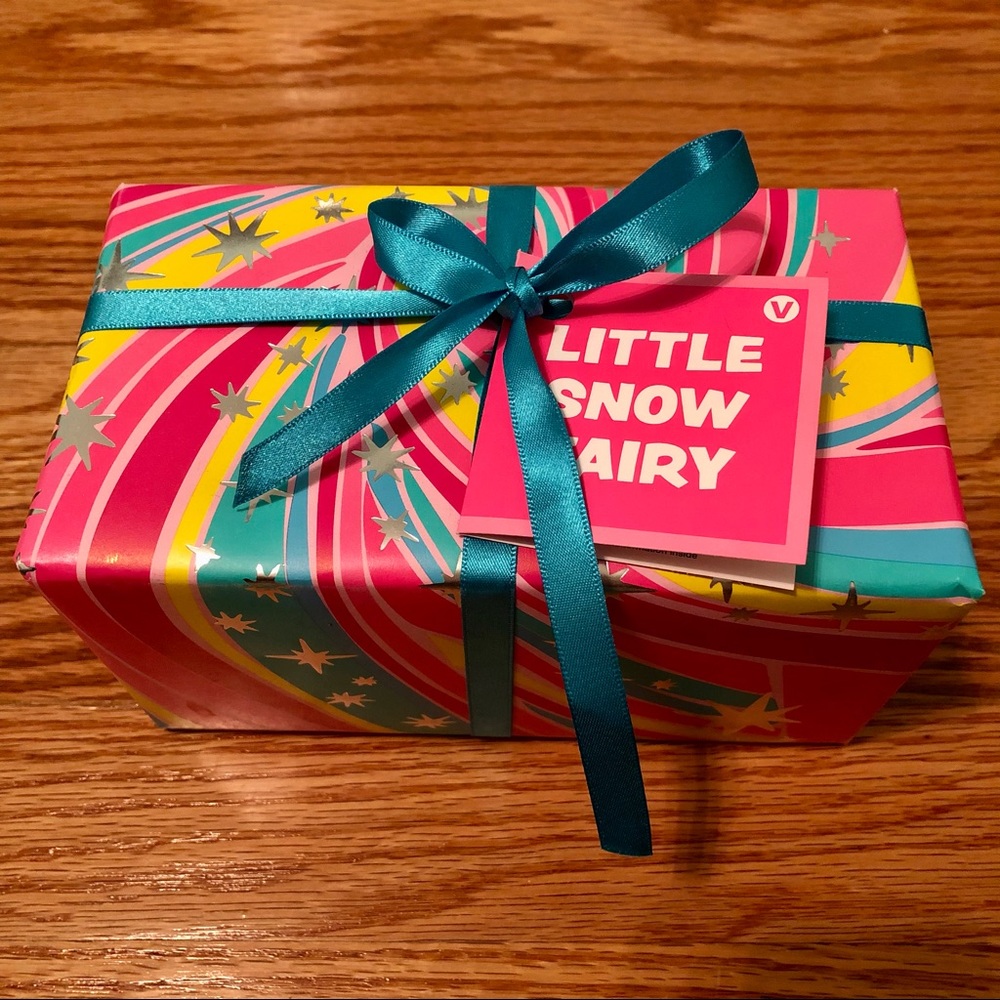 LUSH Christmas Bathbomb Wrapped Gift Set Bundle